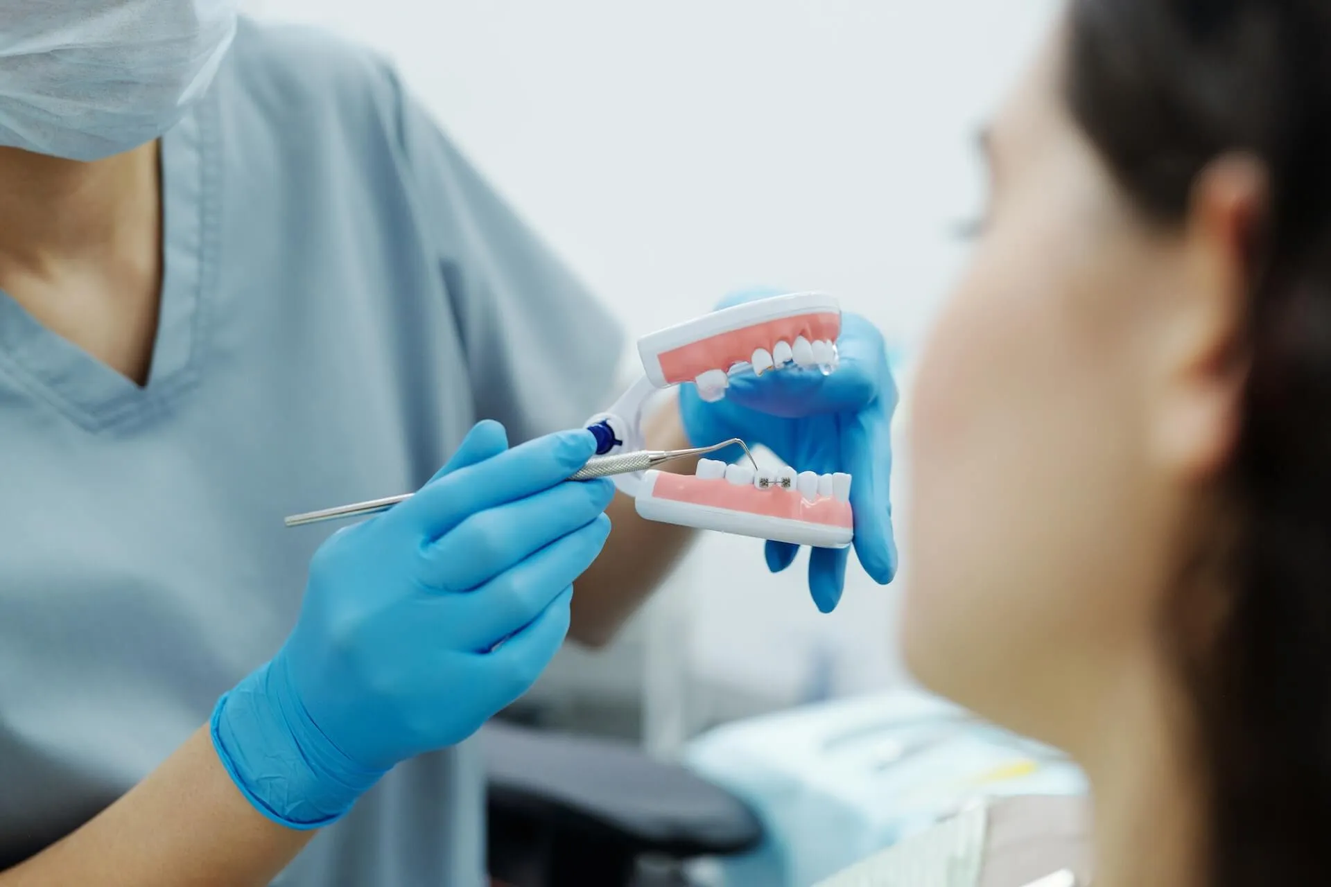 Klaas - Dentist website Webflow template